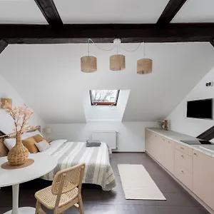  Apartament Wislna Old Town